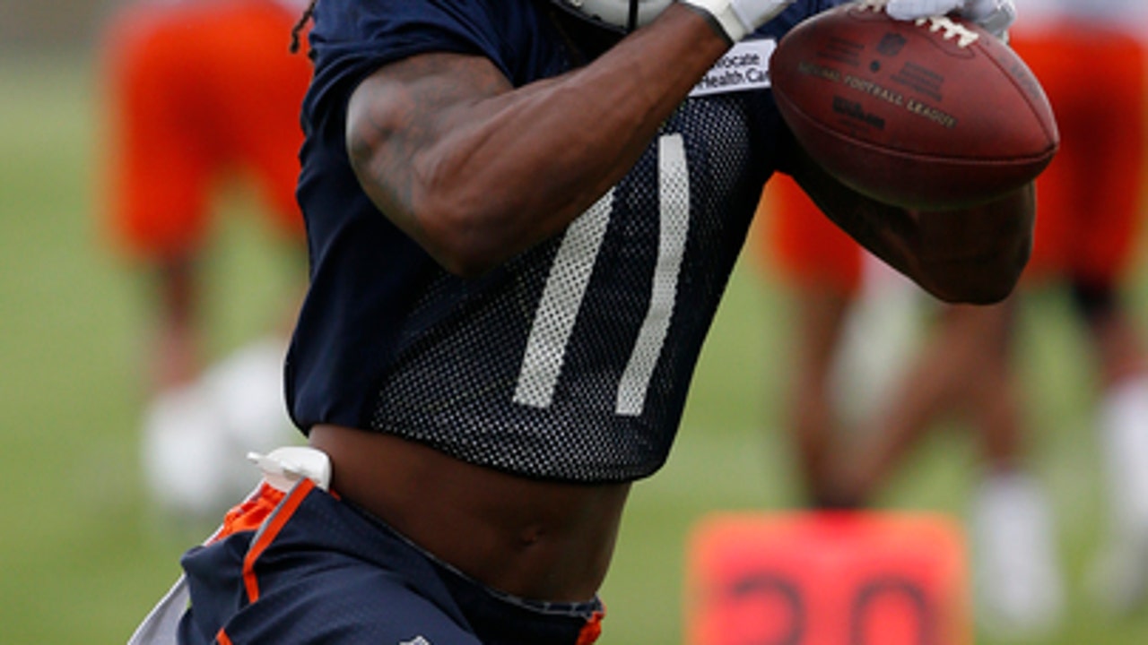 Bears' White looks to stay healthy, show he's No. 1 receiver